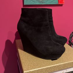 Womens Booties