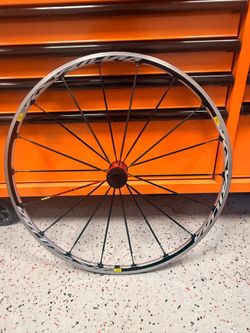 Mavic Ksyrium 700c front wheel