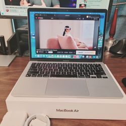 MacBook Air Laptop, M1