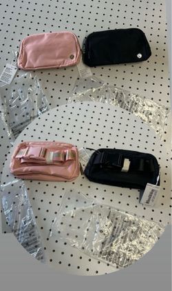 Lululemon everywhere belt