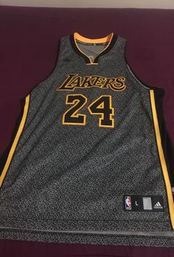 LAKERS JERSEY $70 original jersey