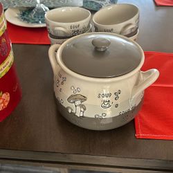 Mushroom Soup Tureen Set