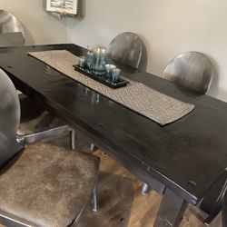 Solid Wood Dining Table With 6 Chairs 