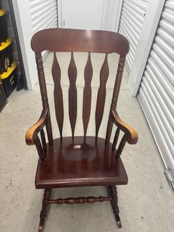 Solid Wood Spindle Back Rocking Chair