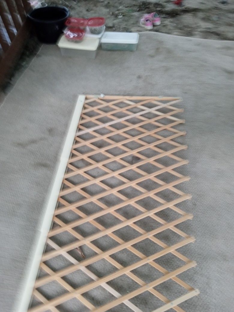 Gate