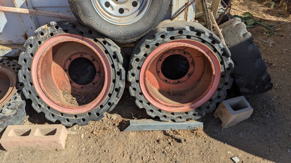 Bobcat Wheels