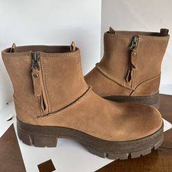 UGG Skyview Classic Boot