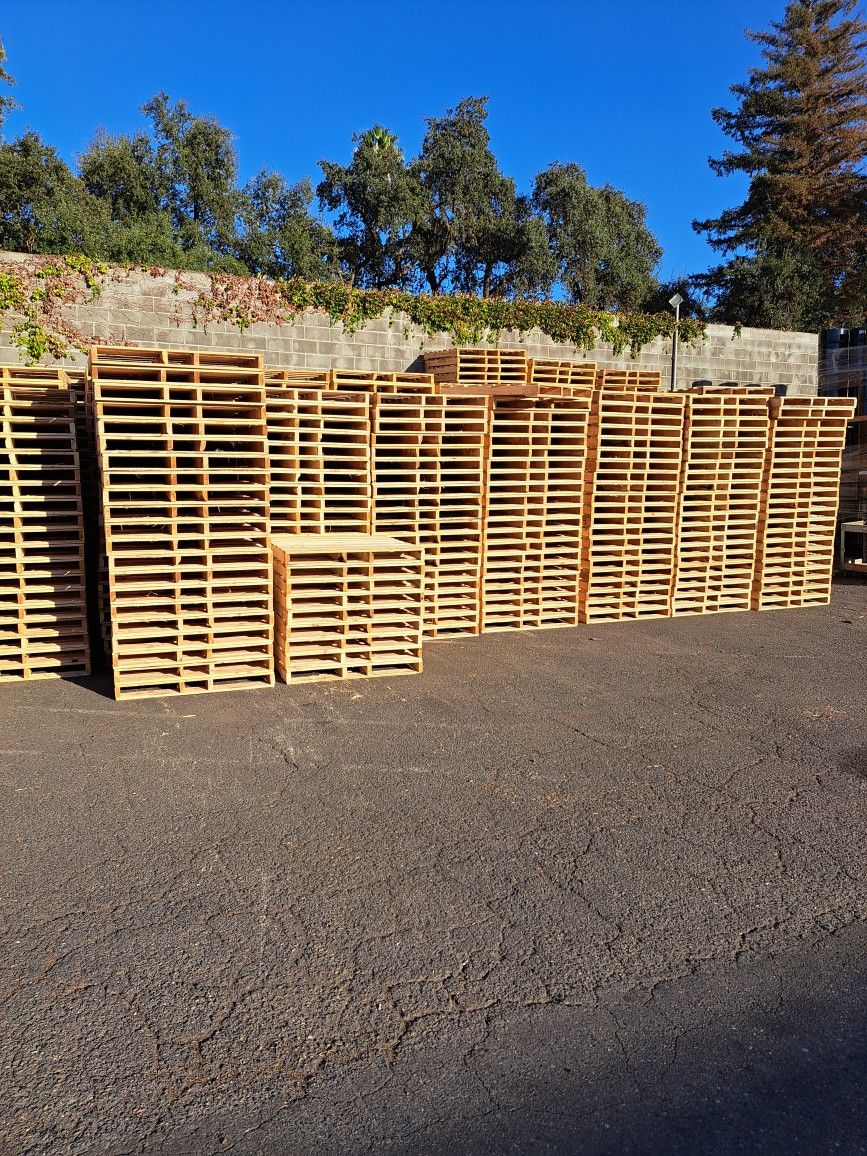Pallets for Sale in West Sacramento, CA OfferUp