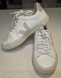Veja T2 Sneakers White Gold Leather Lace Up Logo Women’s Size 8