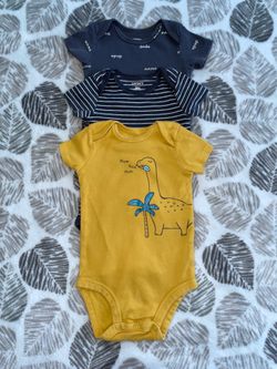 Carter’s 6 Months Baby Boy bodysuits