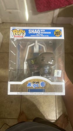 Shaq with backboard