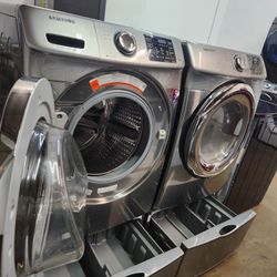 SAMSUNG SET STEAM WASHER AND ELECTRIC DRYER LARGE 