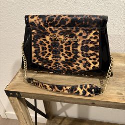 Pinup Couture Leopard Print Purse