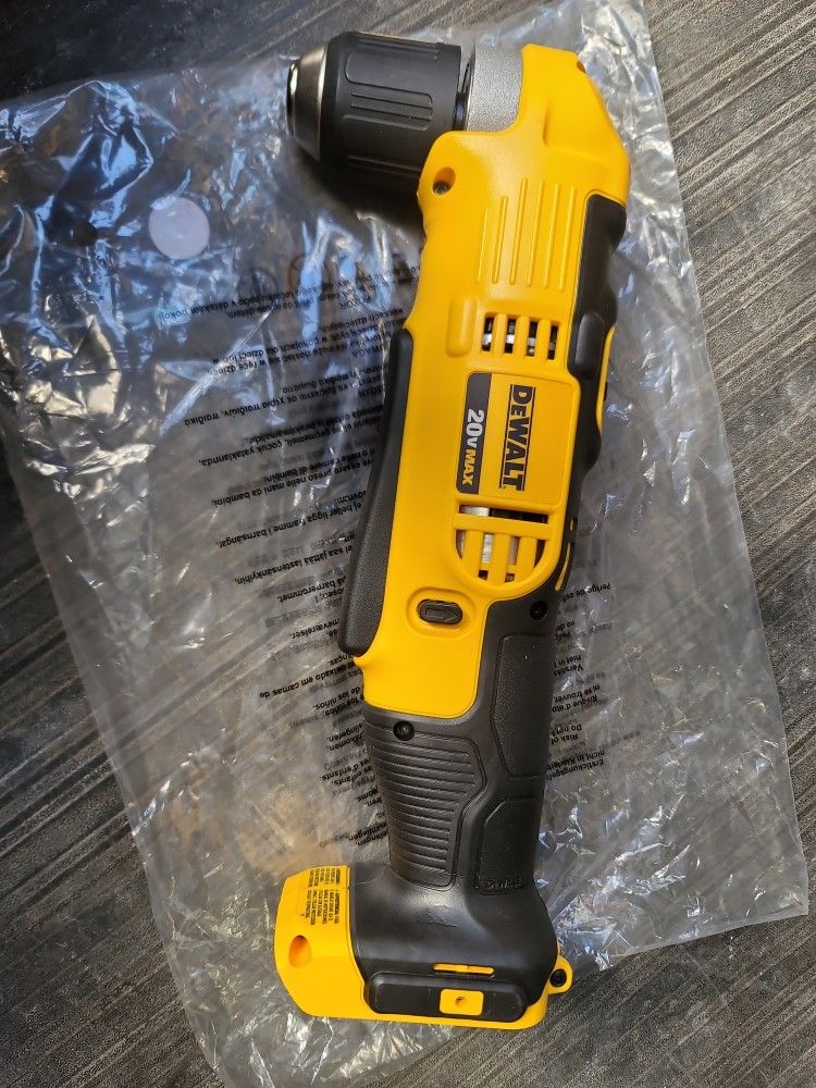 DEWALT 20VMAX 3/8"(10MM) VSR CORDLESS RIGHT ANGLE DRILL DRIVER NEW (TOOL ONLY) PRICE IS FIRM 