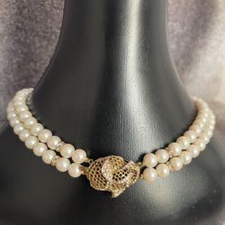 Vintage Pearl Necklace $40