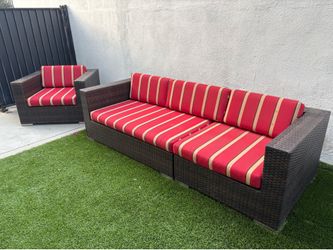 Outdoor patio set
