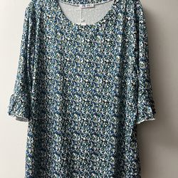 New Woman Top Size 2 XL