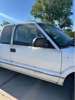 Chevy s10 / gmc Sonoma doors