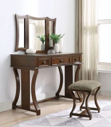 Brand New 3 PC Cherry Vanity Set