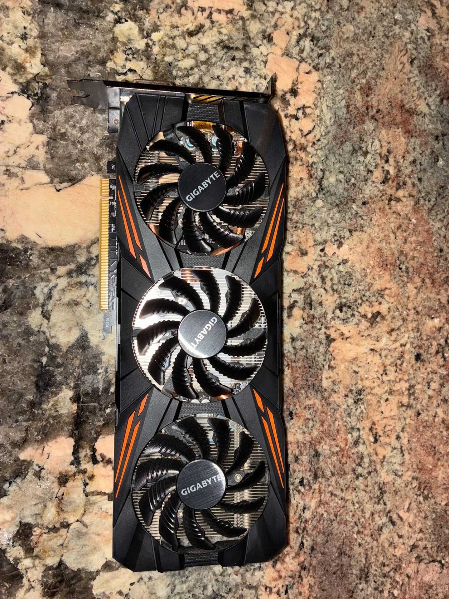 Gigabyte 1060 GTX 8GB GPU