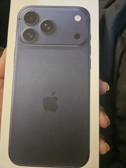 Brand new 17 promax blue 256 gb