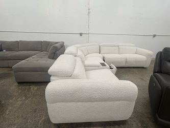 Sectiona Sofa Couch - Financing/Delivery Available