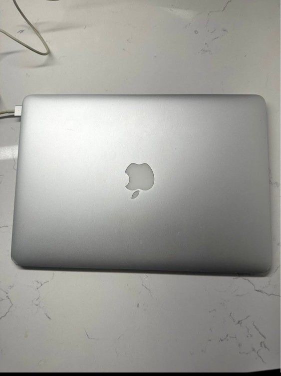 Mac Book 2016