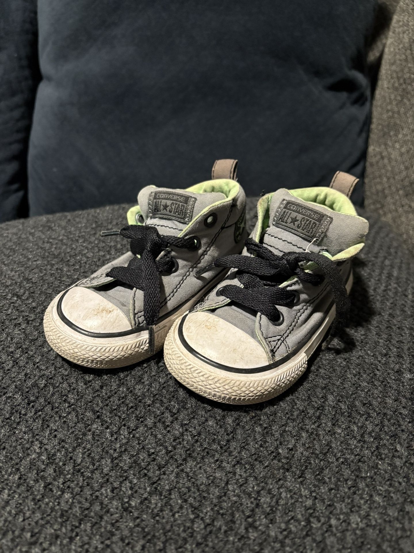Toddler Size 6 Converse Sneakers
