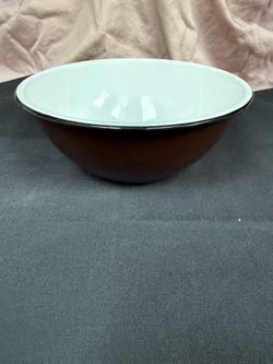 Vintage Brown Enamel Mixing Bowl – Brown Outside, White Inside