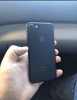 Like Brand New iPhone 7 Factory unlocked 32GB
