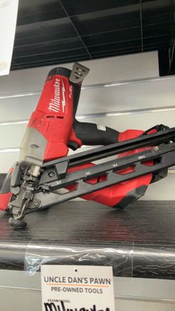 Milwaukee cordless Nailer