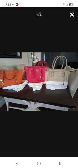 GENTLY LOVED MICHAEL KORS PURSES
