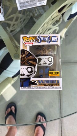 Funko pop ghost Papa Emeritus IV exclusive