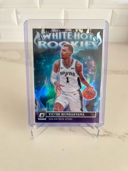 2023 Optic White Hot Rookies Holo Victor Wembanyama