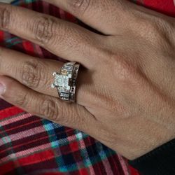 .90 K Engagement Ring 10k White Gold 