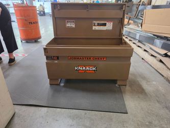 TOOL BOX