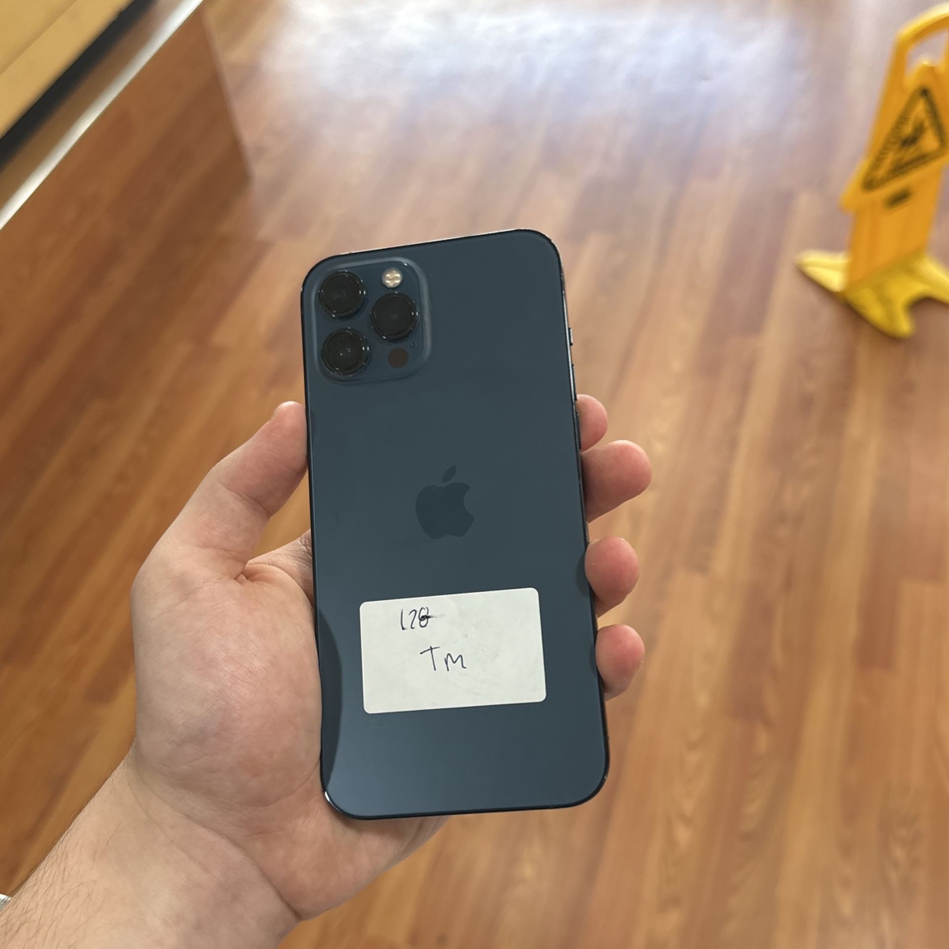 iPhone 12 Pro Max 128gb T Mobile Metro Only Used