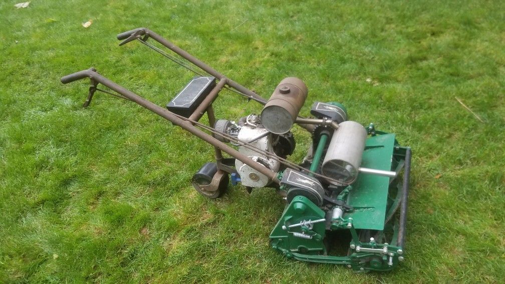 Locke 25" reel mower (not running)