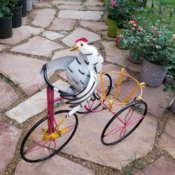 Metal Chicken Plant Stand (Yard Art) Pottery,  Talavera, Clay Pots.