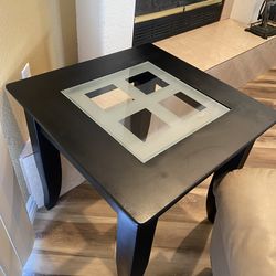 Coffee table /2 end tables
