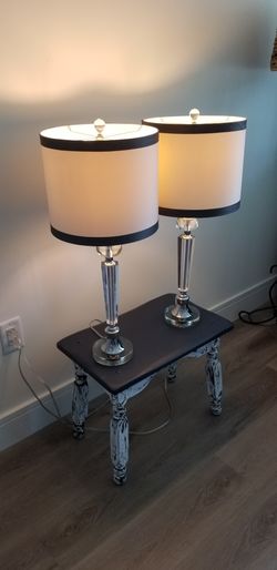 Lamps with Glass Base 