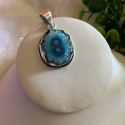 New Solar Quartz Drusy Pendant Set in Rhodium Silver