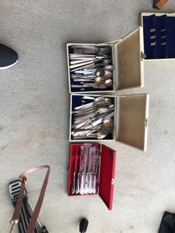 Silver dinnerware