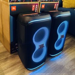 JBL [PartyBox Club 120] Portable Bluetooth Party Speaker | LED Light Show | Deep Bass | Mic/Guitar Input