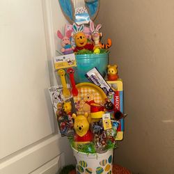 Winnie the Pooh 🐰Easter basket