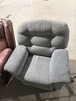 Recliner sofa