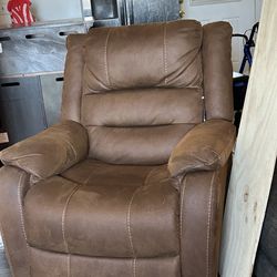Recliner- power lift assist