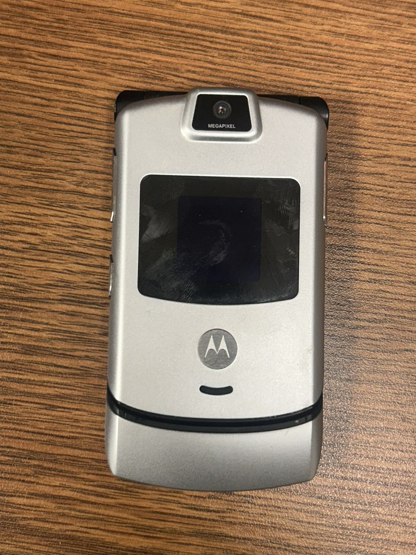 Motorola Razr V3m Verizon Flip Phone Silver