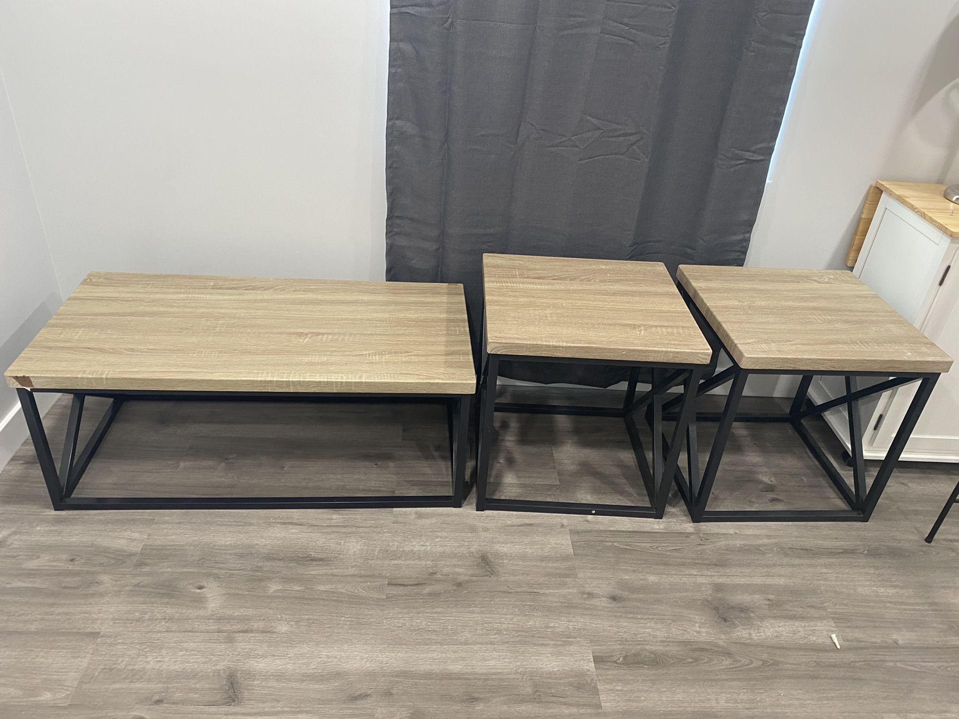 COFFEE TABLE & 2 END TABLES