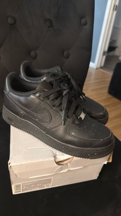 Black forces size 7y